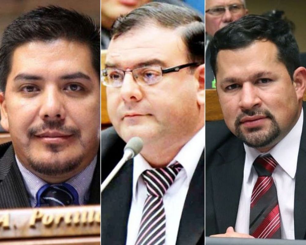 Diputados permiten que acusados de corrupción sigan en sus cargos