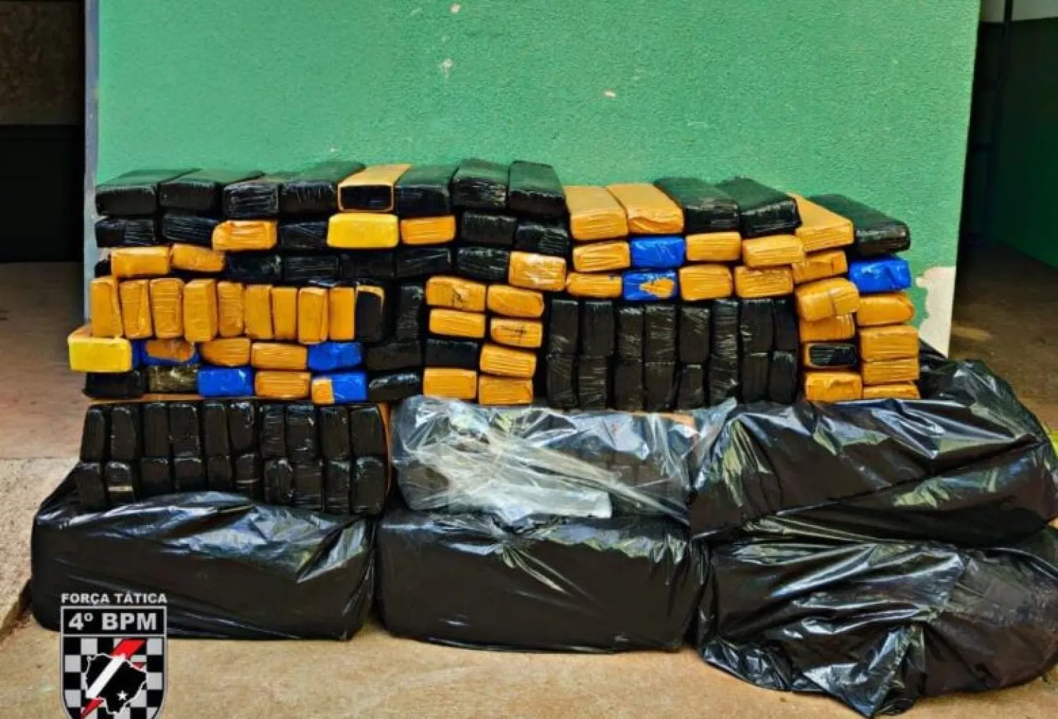 Incautan más de 200 kilogramos de marihuana en una residencia en Ponta Porã