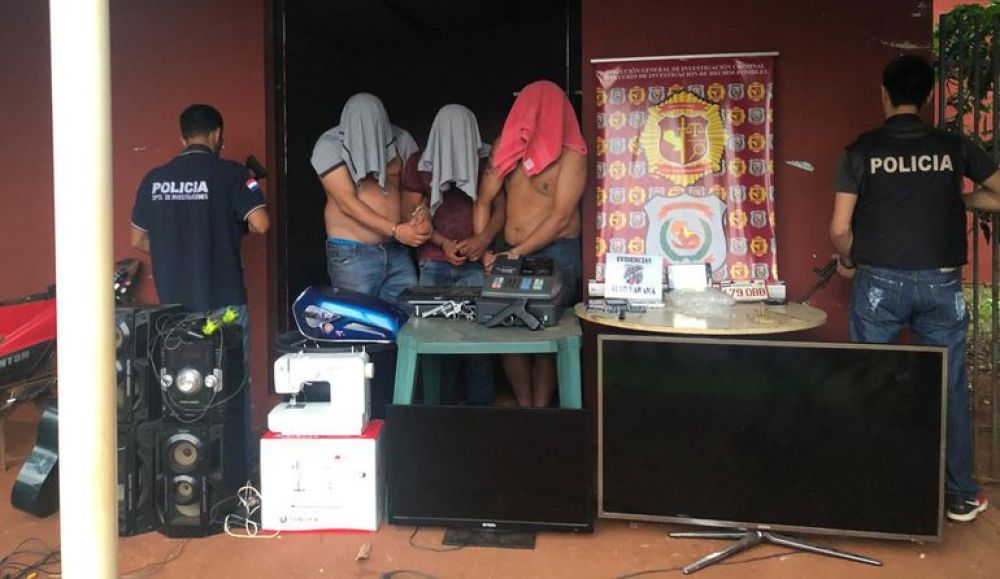 Desmantelan centro de operaciones de tráfico de cocaína, en Santa Rita