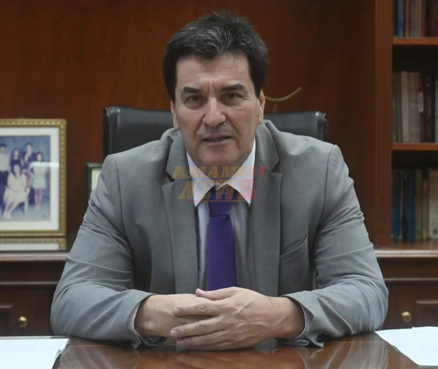 Para ministro Santander “no debió haber ocurrido” reunión secreta en Mburuvicha Róga
