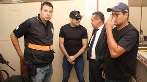 Funcionarios penitenciarios facilitarían teléfonos a reclusos como “Cucho”