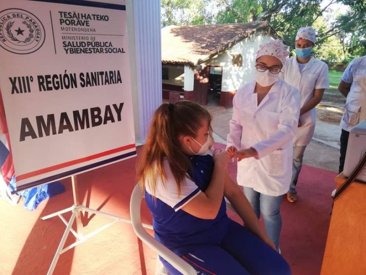 Más de 200.000 niños se vacunaron contra el COVID-19 en la primera semana de clases