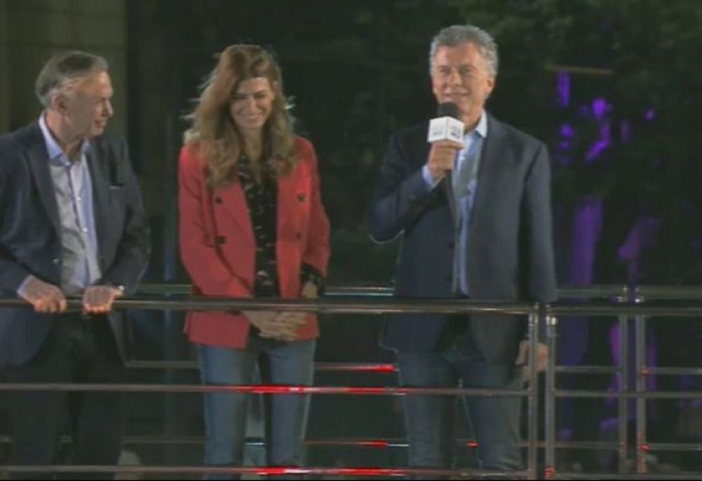 El presidente argentino, Mauricio Macri, cerró su campaña en Córdoba
