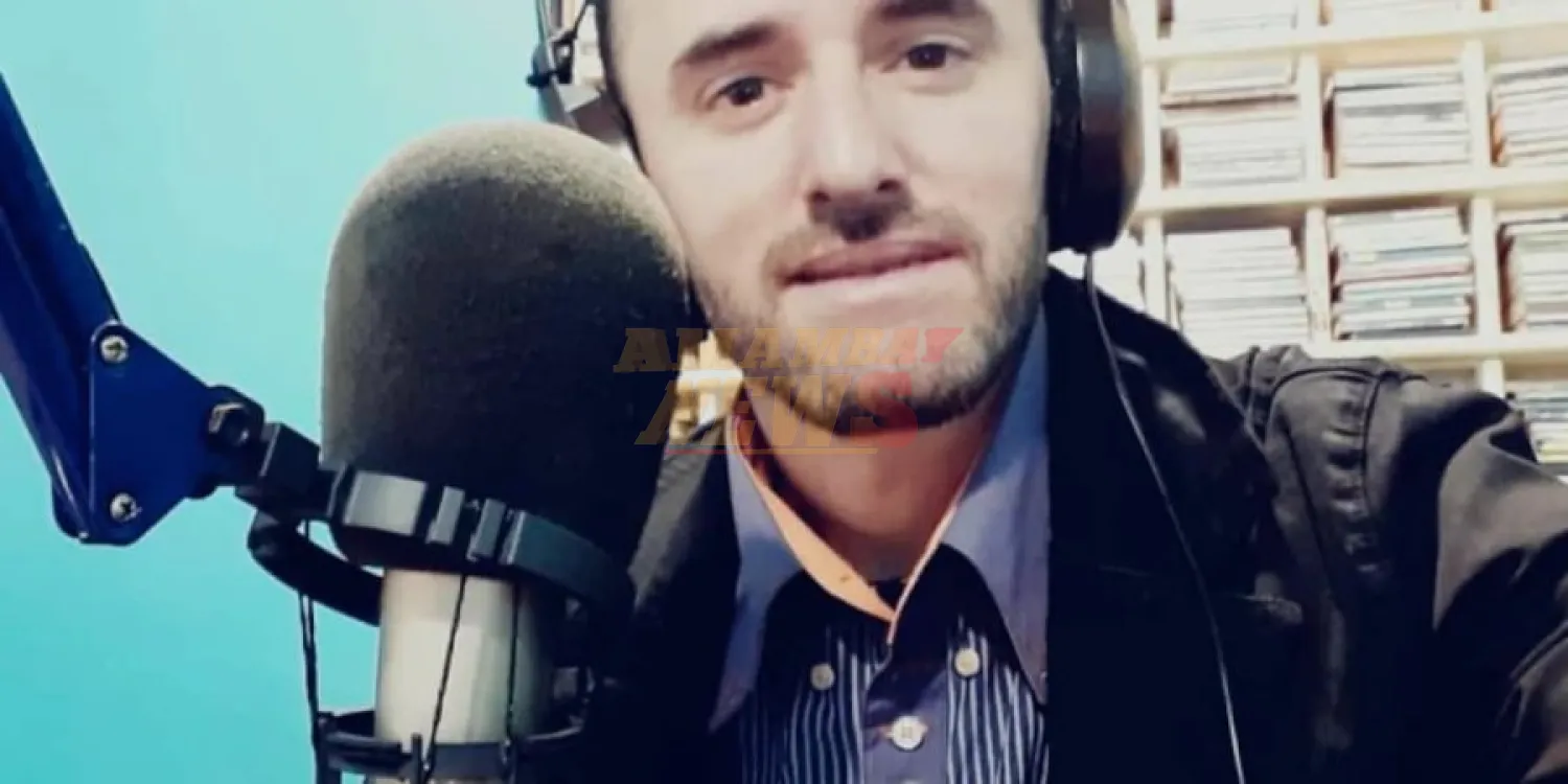 Periodista de frontera revela que debía pagar por su protección