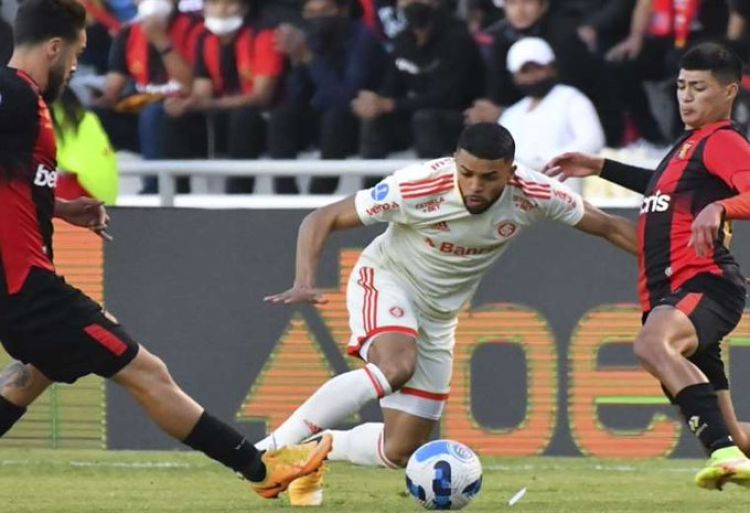Inter de Brasil empató (0-0) en su visita al peruano Melgar por la Copa Sudamericana