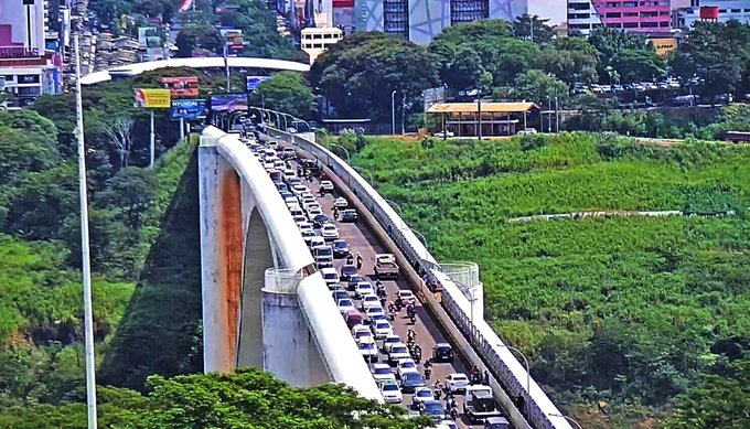 Paraguay y Brasil deben reforzar relaciones políticas, afirma politólogo