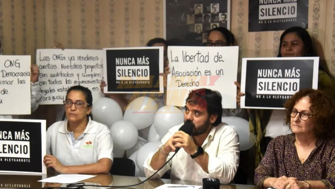 La mayoría de ONG hacen el vacío al Ejecutivo y no descartan acciones