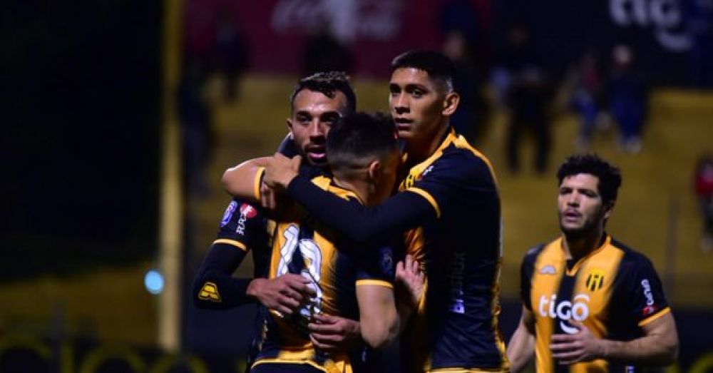 Guaraní vence a Sol y pelea por el vicecampeonato