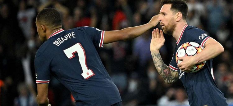 Un doblete de Messi permite al PSG remontar al Leipzig en Champions