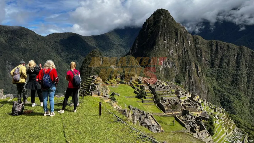 Exigen eliminar venta presencial de entradas a Machu Picchu