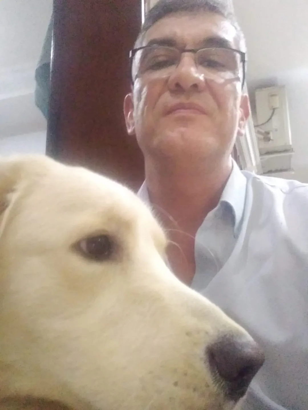 En video y audio destacan forma sencilla de vivir del intendente Ronald Acevedo