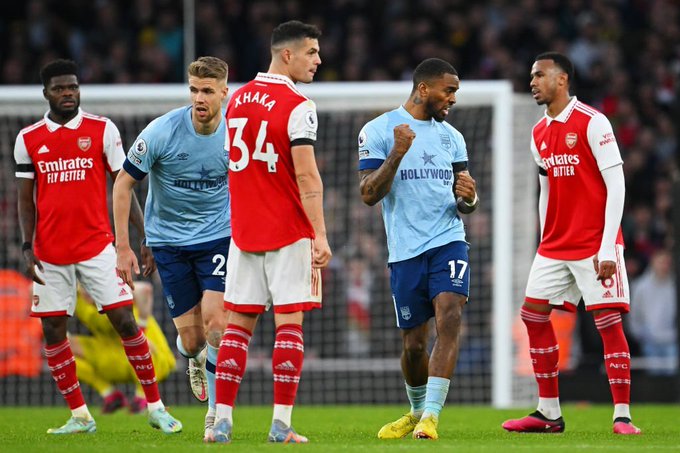 El “error humano” del VAR que puede costarle el título de la Premier al Arsenal