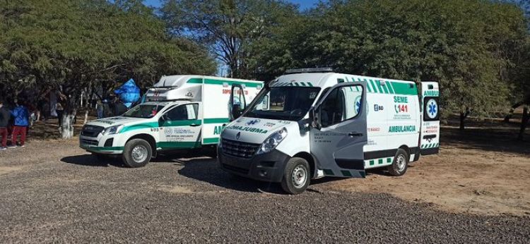 Entregan ambulancias a Región Sanitaria de Boquerón para aumentar capacidad de respuesta