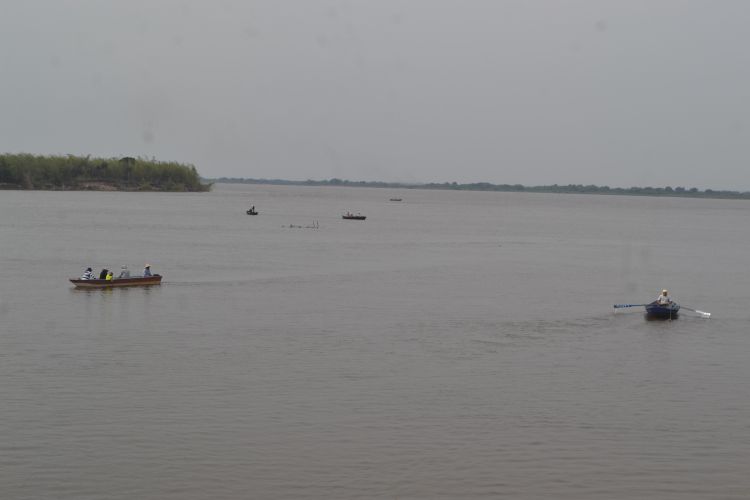 Embarcación volcó en el río Paraguay, hay un fallecido y dos desaparecidos