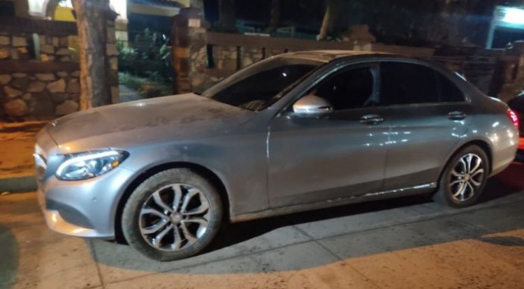 Hallan auto de hombre asesinado el sábado: hay dos detenidos