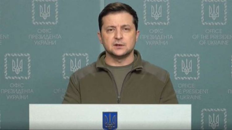 Rusia y Ucrania: “Estamos defendiendo solos a nuestra nación”, dice el presidente de Ucrania