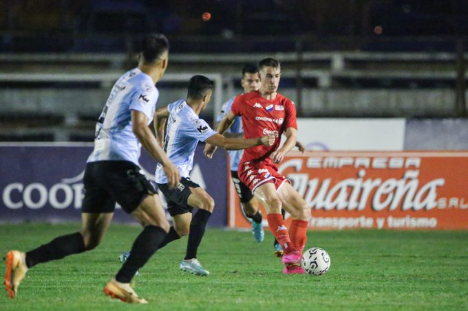 Guaireña FC y Nacional igualaron sin goles en El Parque