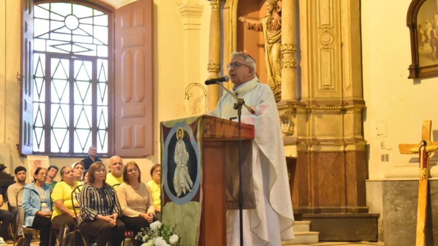 Cardenal condena salarios indignos, exclusión de la salud y feminicidios