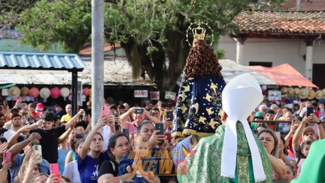 Obispo critica a autoridades que se crean privilegios y olvidan al pueblo