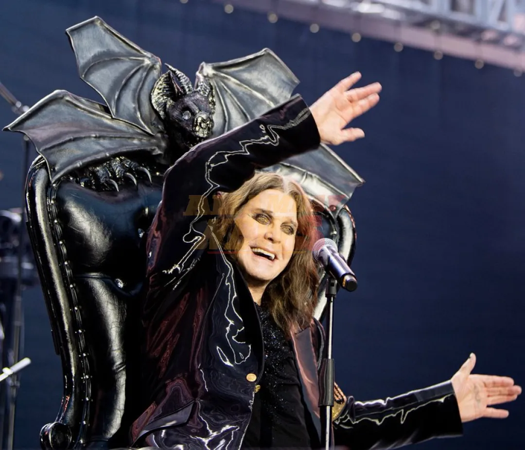 Ozzy Osbourne, padrino del heavy metal, fallece a sus 76 años