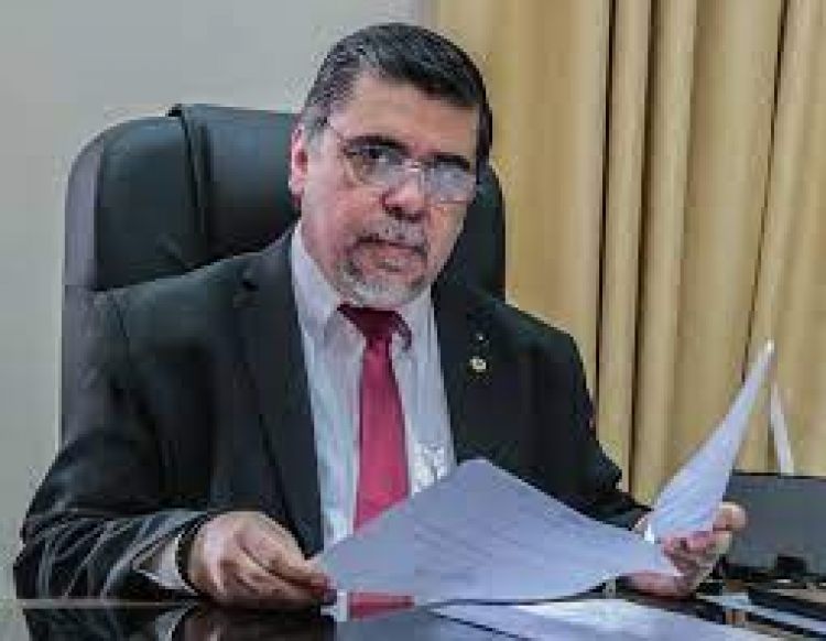 Ministro confirma llegada de 40.000 dosis de vacunas Sputnik V para el fin de semana