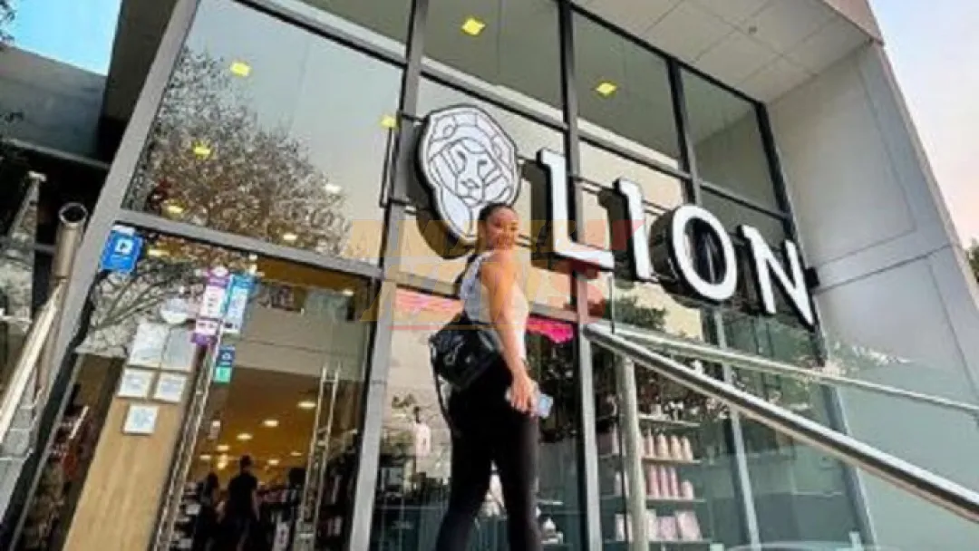 La influencer Bruna Wan anuncia el cierre definitivo de sus tiendas, tras allanamientos