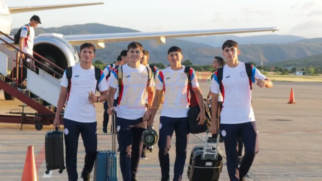 La Albirroja ya está en Venezuela para disputar el Sudamericano