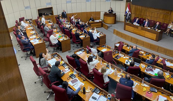 Aprueban declaración para que Contraloría audite gobernación de Cordillera