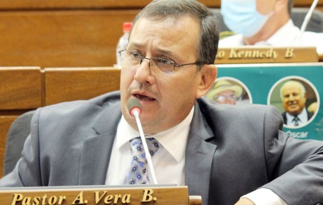 Diputado lamenta que colorados busquen archivar el juicio político de Jorge Bogarín