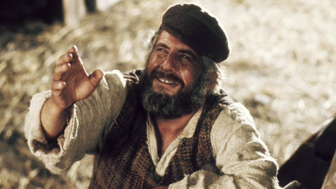 Fallece a los 87 años Chaim Topol, actor de "El violinista en el tejado"