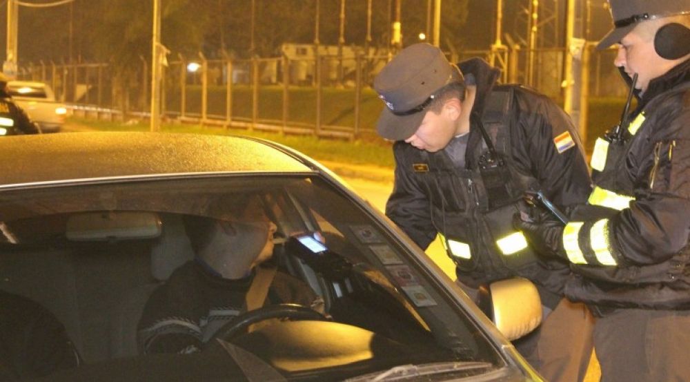Caminera retuvo a 233 ebrios al volante