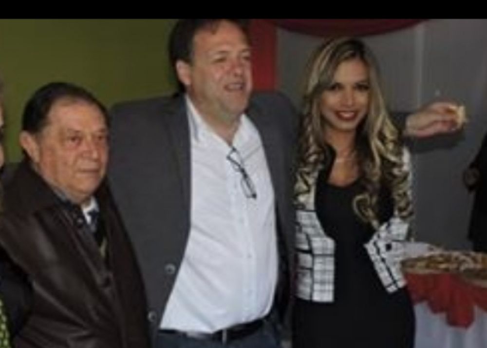 Pedro González y Severo Villalba, felices por distritación de Chiriguelo