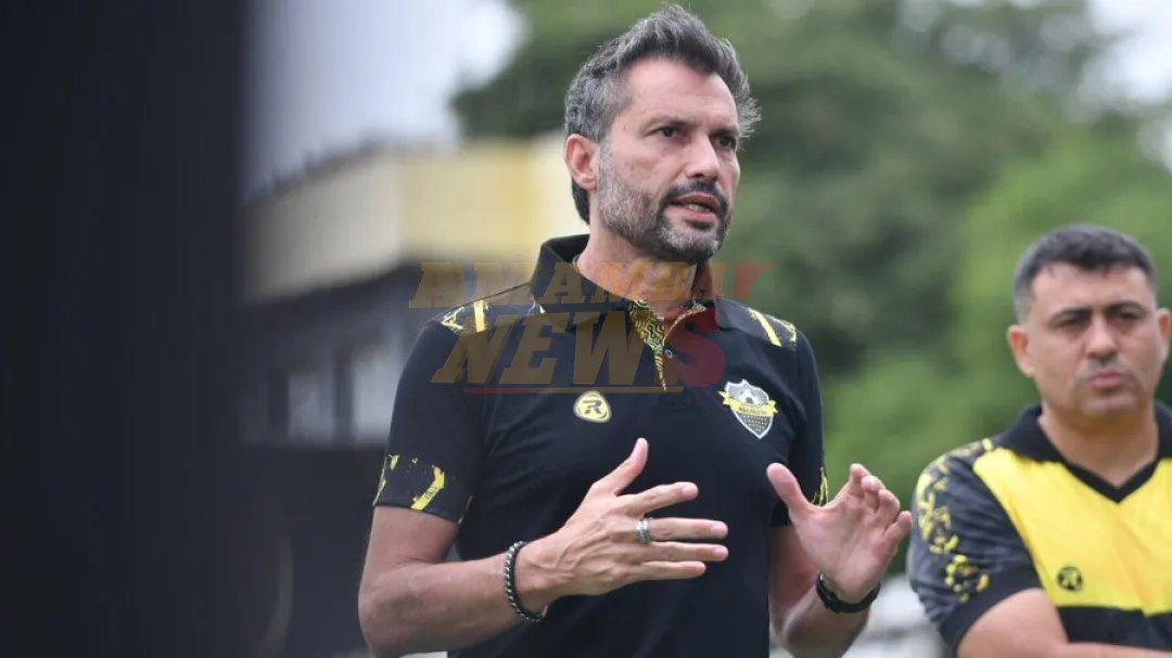 Luis Vidal, “cansado” del discurso de dos clubes contra Recoleta