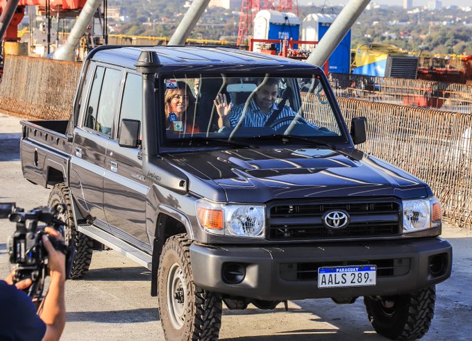 Marito realizó primer paso vehicular sobre el nuevo puente Héroes del Chaco