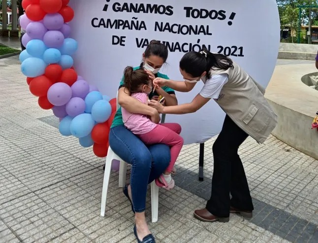 Salud cierra campaña contra sarampión y polio con aumento de cobertura en población infantil