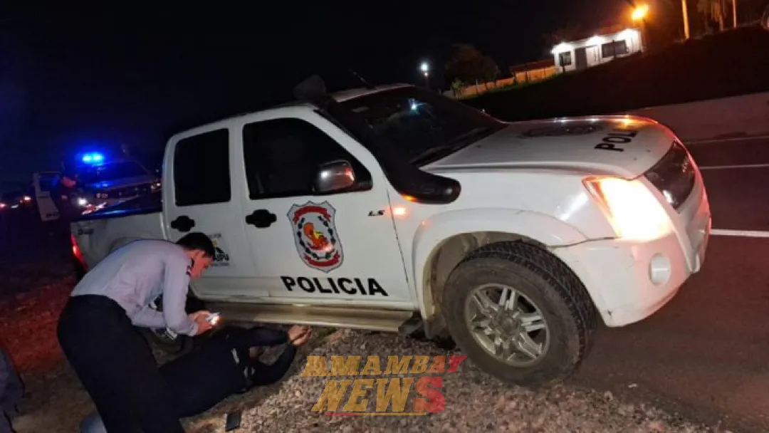 Delincuentes montan barrera falsa y roban armas a policías, detalla el comisario