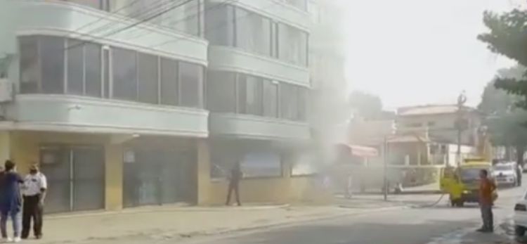 Controlan incendio en un minimercado en el barrio San Vicente de Asunción