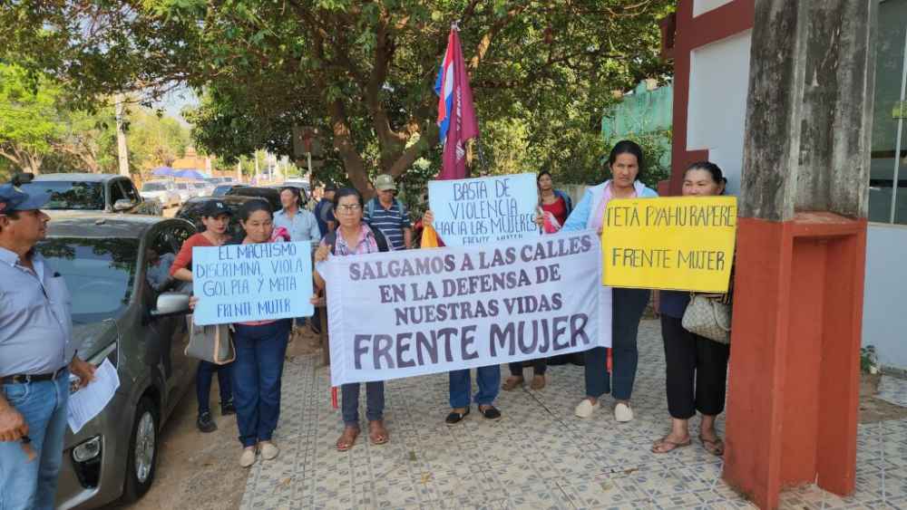 Concepción: Mujeres reclaman celeridad a procesos sobre violencia intrafamiliar