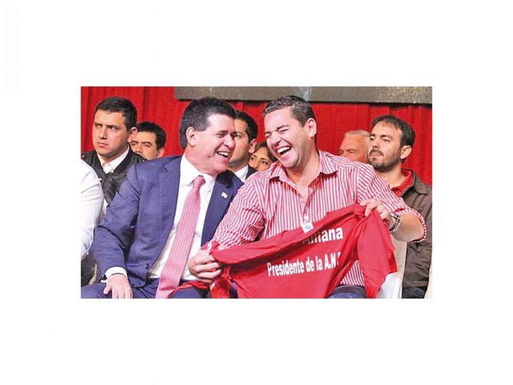 Rabona en Diputados por fiesta del Partido Colorado