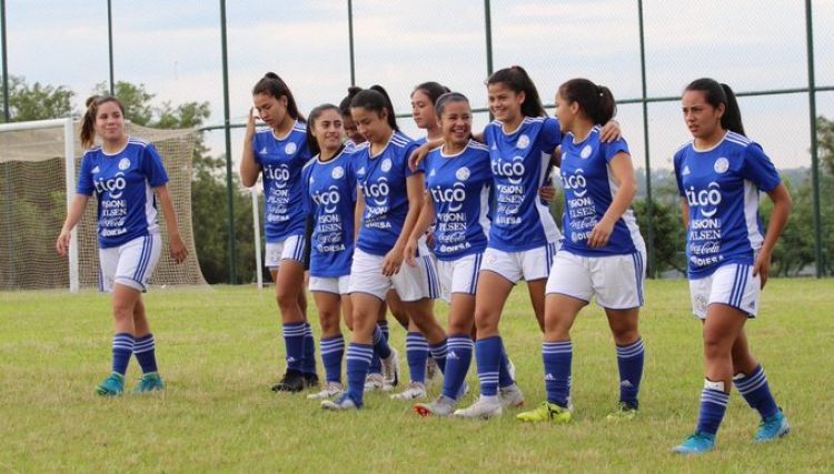 Basta de silencio: el reclamo de las jugadoras del fútbol femenino paraguayo