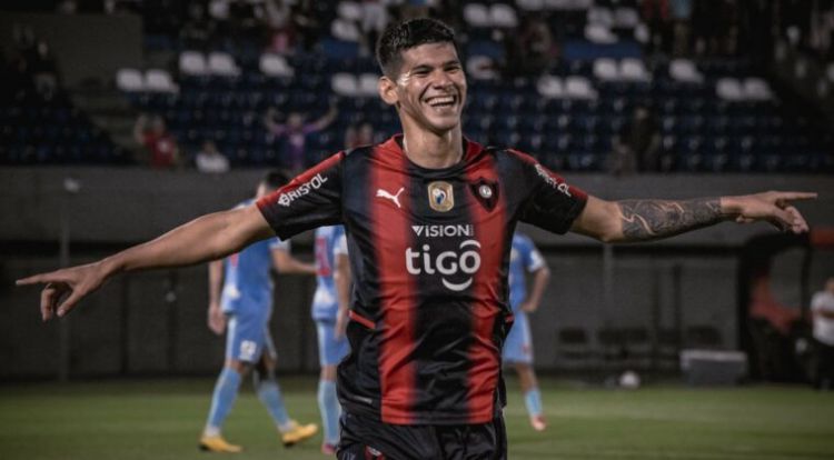 Con doblete de Morales, Cerro quiebra la Resistencia y vuelve al triunfo