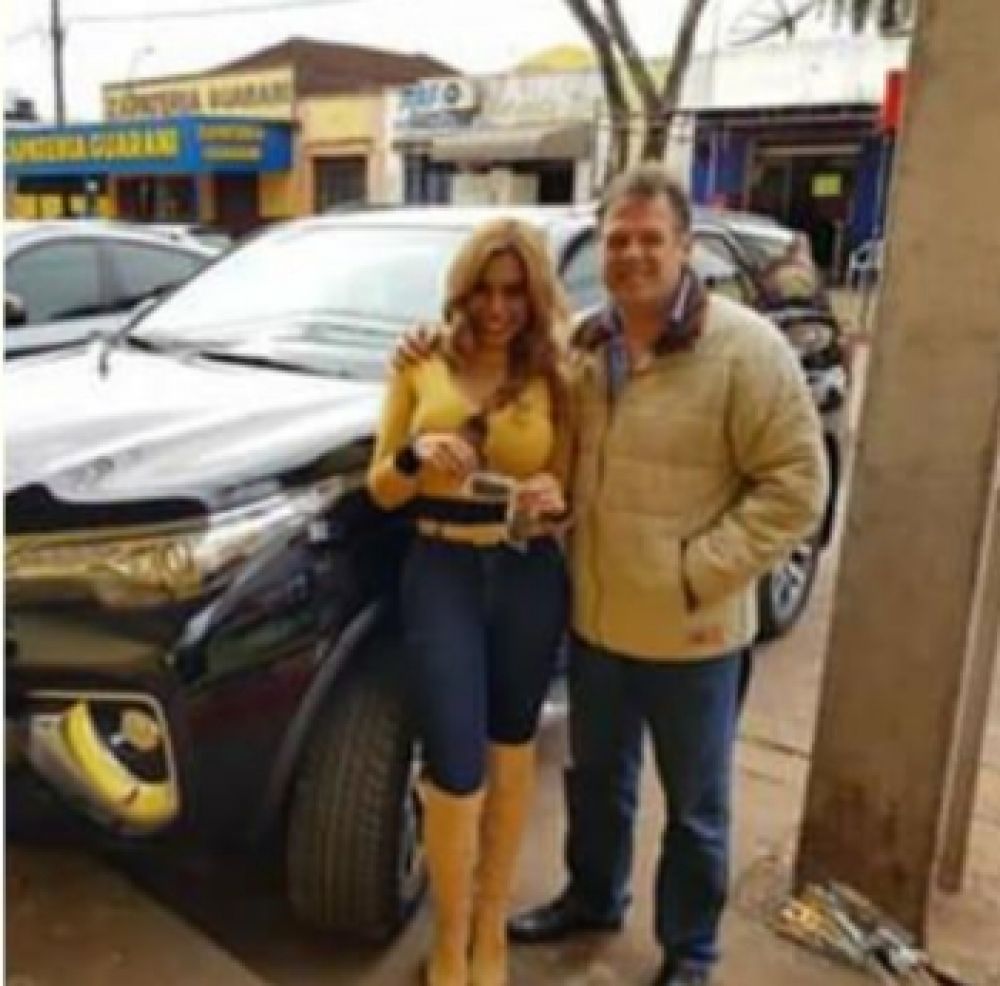 El millonario regalo de la ex primera dama que recibió de Pedro González