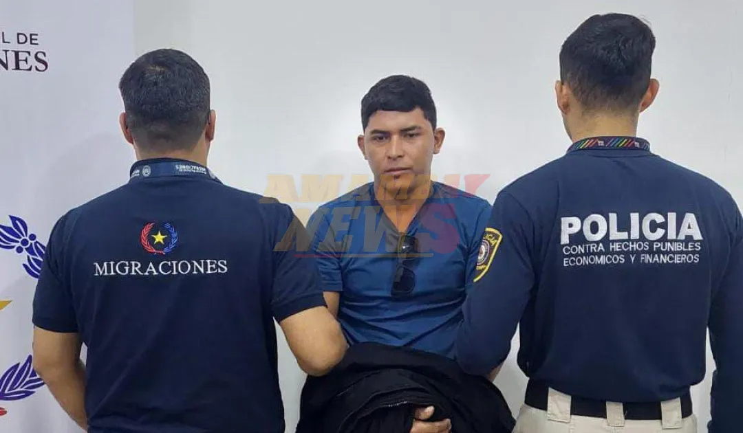 Detectan a pasajero impostor que intentaba abordar vuelo a Europa con documentación fraudulenta