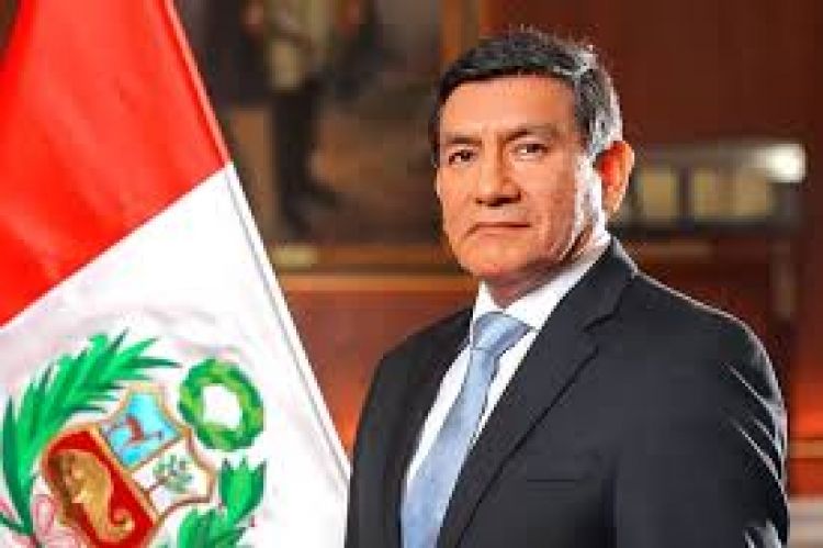Perú: renuncia ministro de Interior tras reportar 1.300 casos de coronavirus en la policía