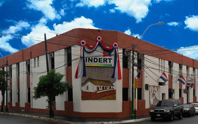 Catastro trabaja en la regularización de tierras en dos Municipios del País