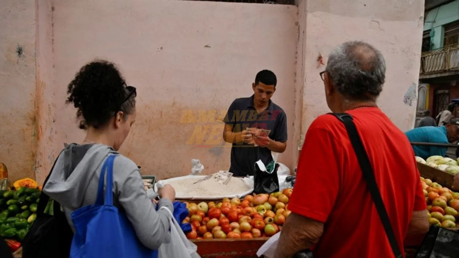 Cubanos se preparan para una crisis económica más profunda tras incautación de buques petroleros ligados a Venezuela