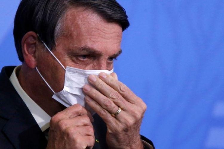Brasil ofrecerá a todos la vacuna para el COVID-19 sin costo, dice Bolsonaro