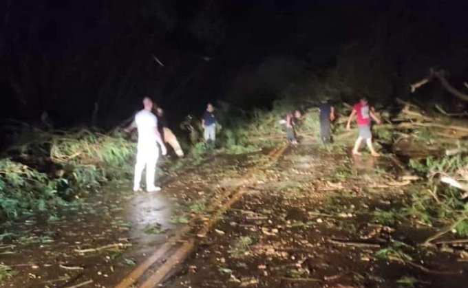 Destrozos y desolación en Santa Rita tras fuerte temporal de anoche