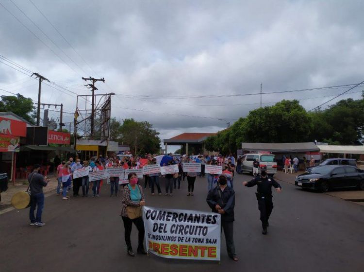 Encarnación: Afectados por el cierre de la frontera volvieron a realizar ruidosa marcha