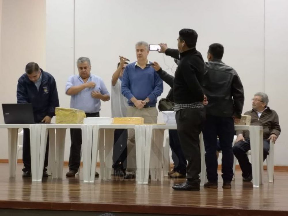 Se abrieron los sobres oferta para remodelación del estadio Municipal